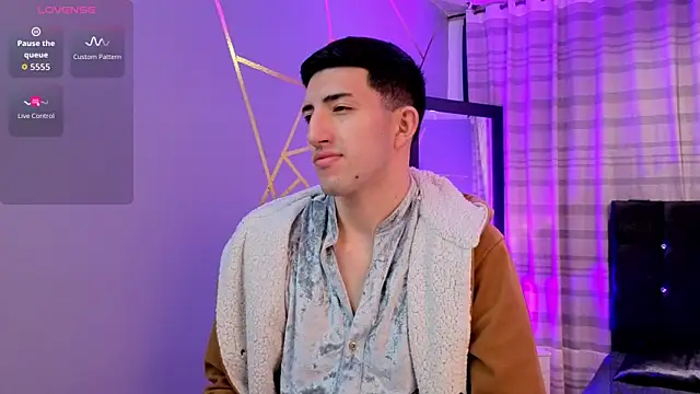 Un Sluttyy online show from 12-16-25, 11:47