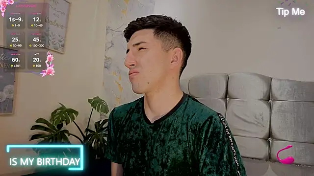 Un Sluttyy online show from 07-09-26, 11:48