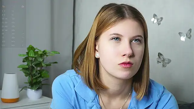 YvonneBou online show from 11-25-25, 07:58