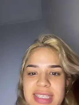 Sara  Secret online show from 01-11-26, 03:57