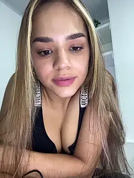 Sara  Secret online show from 12-16-25, 09:19