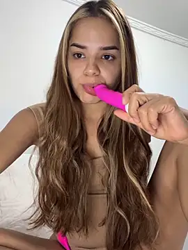 Sara  Secret online show from 11-13-25, 01:42