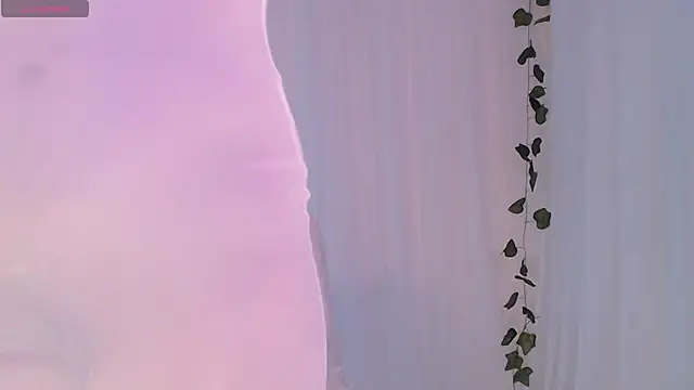 Snapshot of Belladonna_lips chatting on 07-16-26, 10:18 Belladonna lips online show from 07-16-26, 10:18