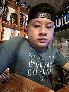 themorenofit08 online show from 03-05-26, 01:02