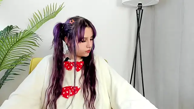 Snapshot of KishaRowsey chatting on 11-07-25, 06:51 KishaRowsey online show from 11-07-25, 06:51