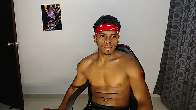 Snapshot of Jackboy_000 chatting on 06-17-26, 02:33 Jackboy 000 online show from 06-17-26, 02:33