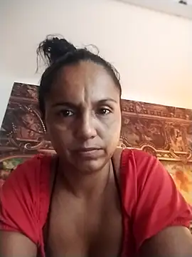 Snapshot of _Lizeth_ chatting on 05-15-26, 06:06 Lizeth online show from 05-15-26, 06:06