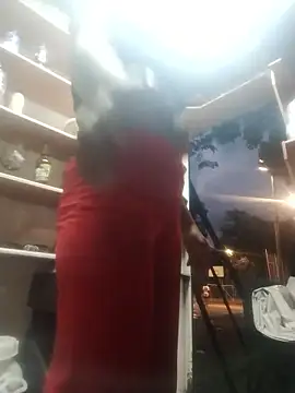 Snapshot of _Lizeth_ chatting on 01-11-26, 11:22 Lizeth online show from 01-11-26, 11:22