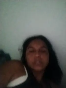 Snapshot of _Lizeth_ chatting on 02-08-26, 10:29 Lizeth online show from 02-08-26, 10:29