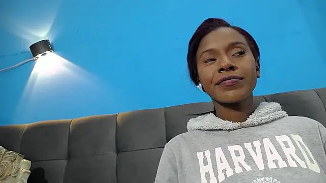 Aliis Love online show from 11-23-25, 02:43