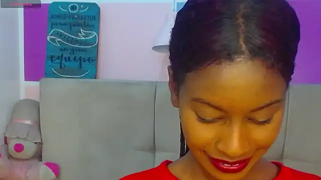 Aliis Love online show from 12-16-25, 05:22