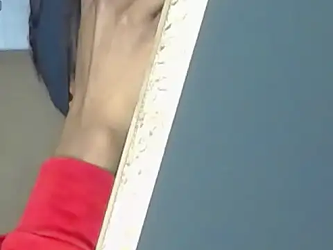 Aliis Love online show from 12-15-25, 05:19