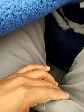 Snapshot of Zarcillo56 chatting on 11-06-25, 09:41 Zarcillo56 online show from 11-06-25, 09:41