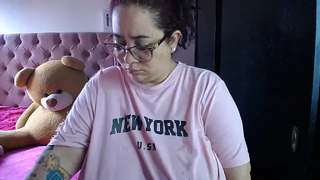 kattybbwbigboobs  online show from 06-19-26, 06:47