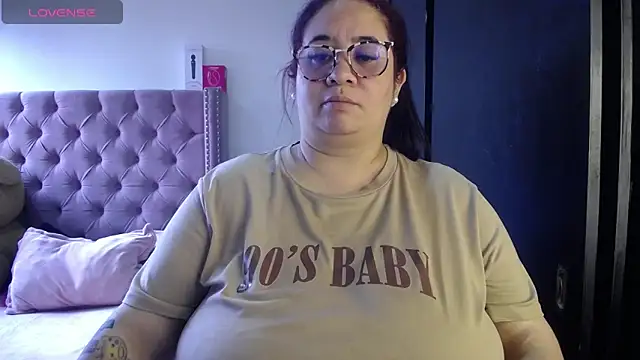 Snapshot of kattybbwbigboobs_ chatting on 06-05-26, 06:02 kattybbwbigboobs online show from 06-05-26, 06:02