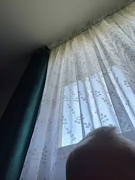 Kriss8411 online show from 04-15-26, 08:09