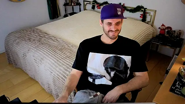 skatejocke online show from 12-19-25, 08:22