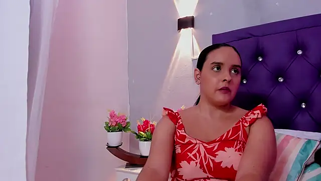 Katty Vega online show from 11-07-25, 01:26