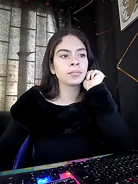 Snapshot of emilygrooe chatting on 02-23-26, 10:10 emilygrooe online show from 02-23-26, 10:10