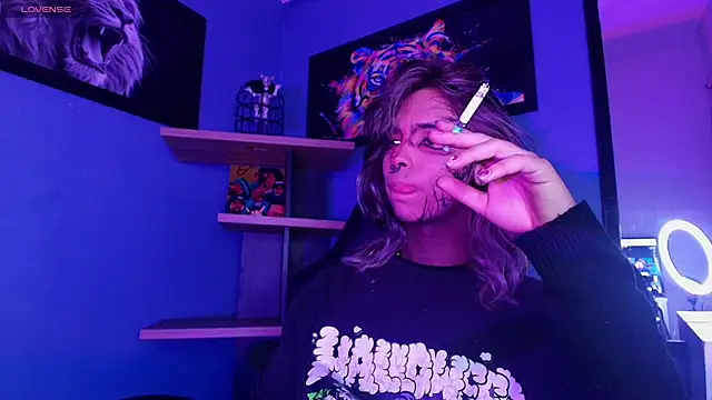 luxiel  online show from 11-21-25, 11:26