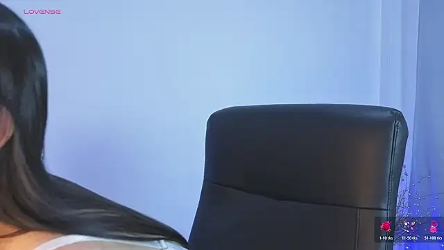 MissEmma   online show from 11-18-25, 11:15