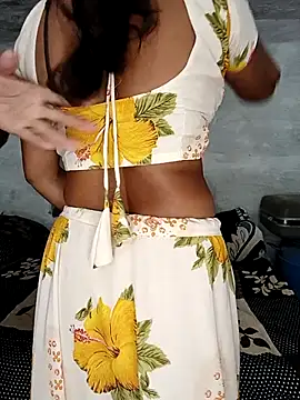 Snapshot of missindia1234 chatting on 07-08-26, 02:46 missindia1234 online show from 07-08-26, 02:46