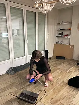 samia42 online show from 04-05-26, 09:54