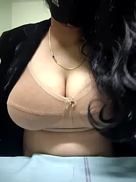 Snapshot of Hot--sexyGirl chatting on 12-16-25, 02:10 Hot--sexyGirl online show from 12-16-25, 02:10