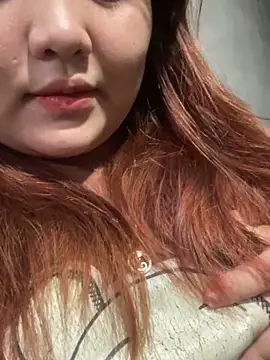 Snapshot of yangxinkyre chatting on 11-08-25, 03:21 yangxinkyre online show from 11-08-25, 03:21