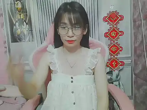 Snapshot of Ella039 chatting on 06-03-26, 04:57 Ella039 online show from 06-03-26, 04:57
