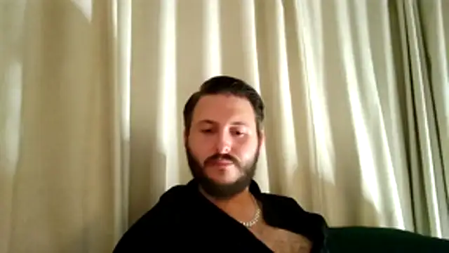 Snapshot of Dragonite2626 chatting on 11-12-25, 11:08 Dragonite2626 online show from 11-12-25, 11:08