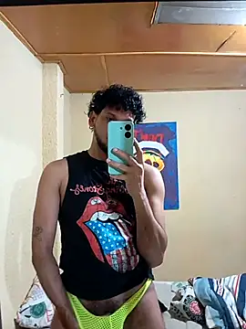 prototipoA45 online show from 12-01-25, 04:24