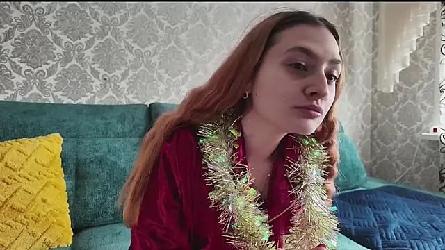 SweetLiaison online show from 12-16-25, 09:13