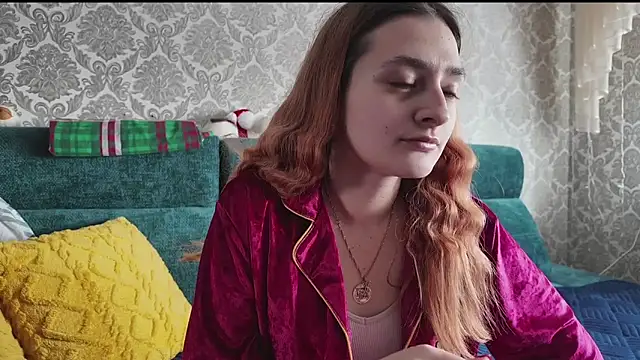 SweetLiaison online show from 02-11-26, 08:58