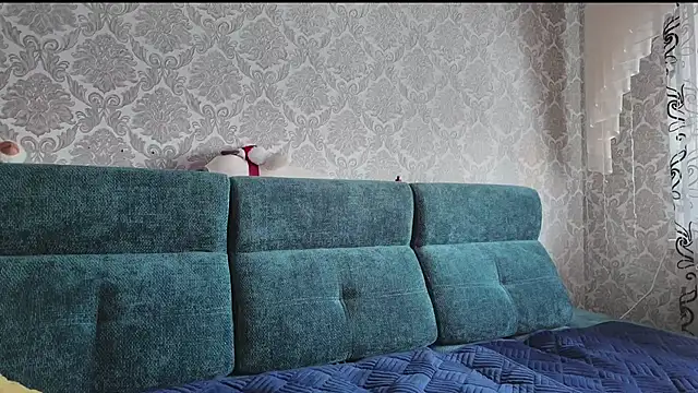 SweetLiaison online show from 02-05-26, 01:29