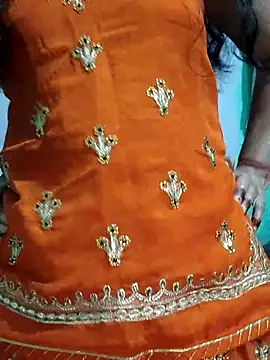 Piya Bakshi online show from 02-19-26, 07:49