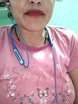 Snapshot of Piya_Bakshi chatting on 06-13-26, 04:05 Piya Bakshi online show from 06-13-26, 04:05