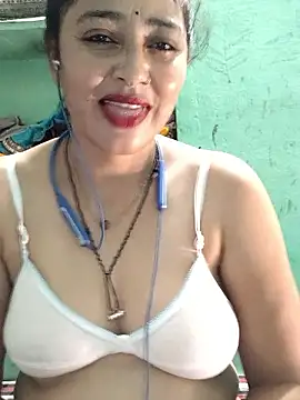 Snapshot of Piya_Bakshi chatting on 06-06-26, 07:02 Piya Bakshi online show from 06-06-26, 07:02