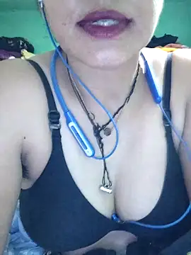 Snapshot of Piya_Bakshi chatting on 05-30-26, 06:24 Piya Bakshi online show from 05-30-26, 06:24
