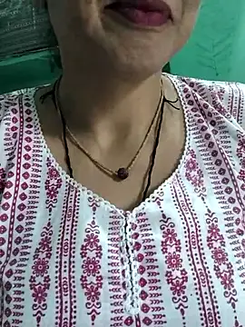 Snapshot of Piya_Bakshi chatting on 05-29-26, 05:13 Piya Bakshi online show from 05-29-26, 05:13