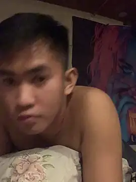 Snapshot of denzkylexx chatting on 02-05-26, 06:04 denzkylexx online show from 02-05-26, 06:04