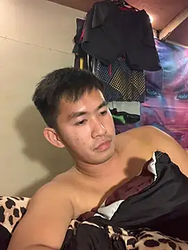 Snapshot of denzkylexx chatting on 03-31-26, 01:13 denzkylexx online show from 03-31-26, 01:13
