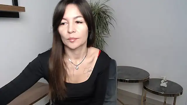 Veronichkaaa online show from 12-16-25, 07:45