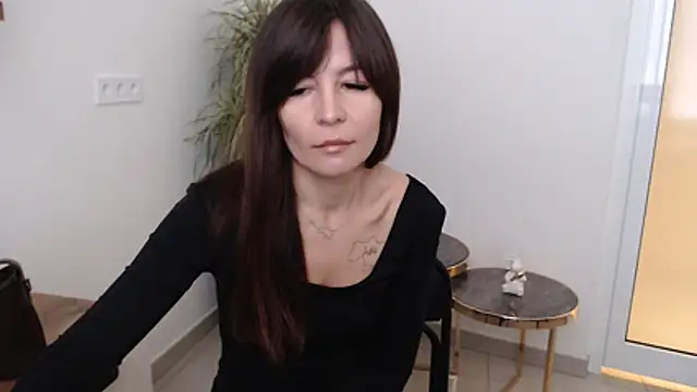 Veronichkaaa online show from 11-13-25, 08:18