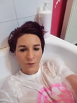 olga tentation online show from 11-18-25, 07:00