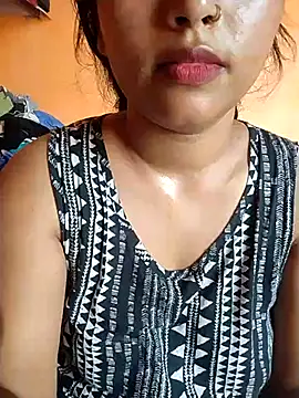 Sexy Divya   online show from 06-28-26, 01:34