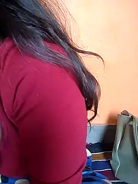 Snapshot of Sexy_Divya__ chatting on 05-07-26, 01:32 Sexy Divya online show from 05-07-26, 01:32