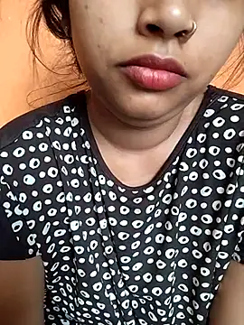 Snapshot of Sexy_Divya__ chatting on 05-19-26, 12:37 Sexy Divya online show from 05-19-26, 12:37