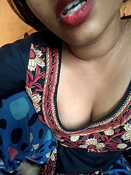 Snapshot of Sexy_Divya__ chatting on 06-05-26, 12:59 Sexy Divya online show from 06-05-26, 12:59