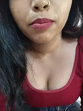 Snapshot of Sexy_Divya__ chatting on 05-15-26, 12:58 Sexy Divya online show from 05-15-26, 12:58